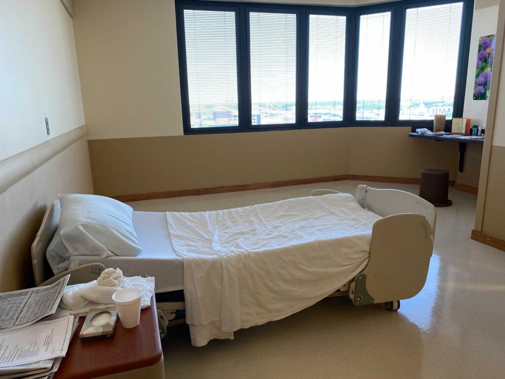 Peace Hospital opens geriatric psychiatry inpatient unit – UofL Health Now