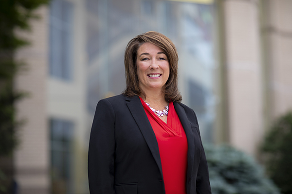 Commercial Lifestyle Portrait Corporate Photographer Miami Beach Florida John Lair Photo of Dorie Shelburne, CEO of UofL Health South Hospital