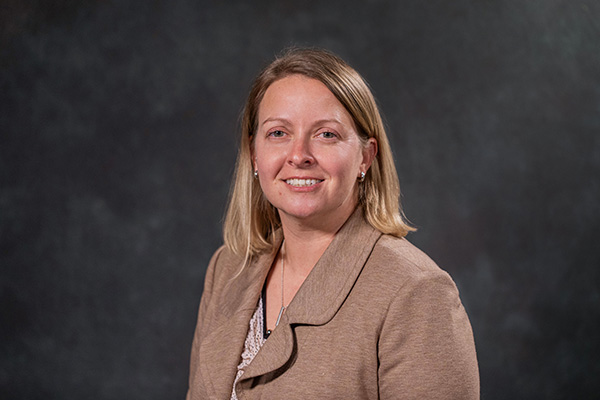Meet Jaimie Hanifen (formerly Tomlinson), system manager of privacy and compliance with UofL Health – Compliance, Risk & Audit Services. Jaimie is also the acting privacy and compliance officer for UofL Health – UofL Physicians.